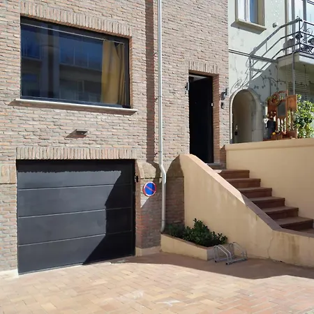 Grande Maison Mariakerke * أوستيند